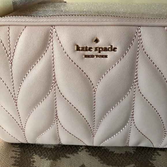 KATE SPADE♠️BRIAR LANE QUILTED KENDALL CROSSBODY👜 - Picture 11 of 16